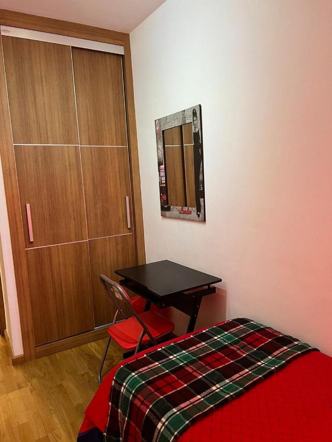 Habitaciones Privadas En Apartamento Compartido الجيسايرس المظهر الخارجي الصورة