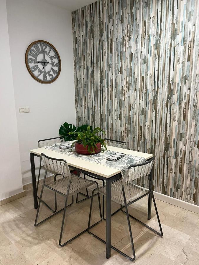 Habitaciones Privadas En Apartamento Compartido الجيسايرس المظهر الخارجي الصورة